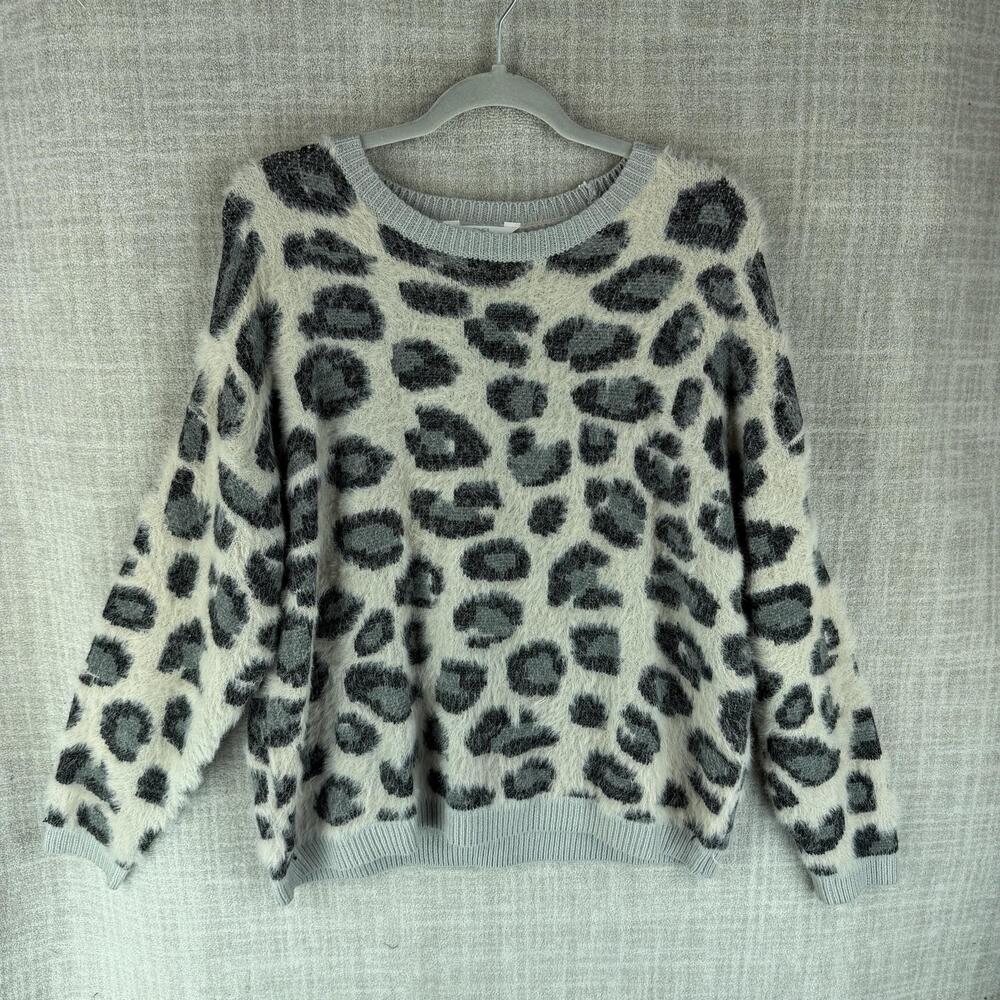 Time And Tru Sweater Womens L Gray Crew Neck Leopard Pullover Oversized Eyelash